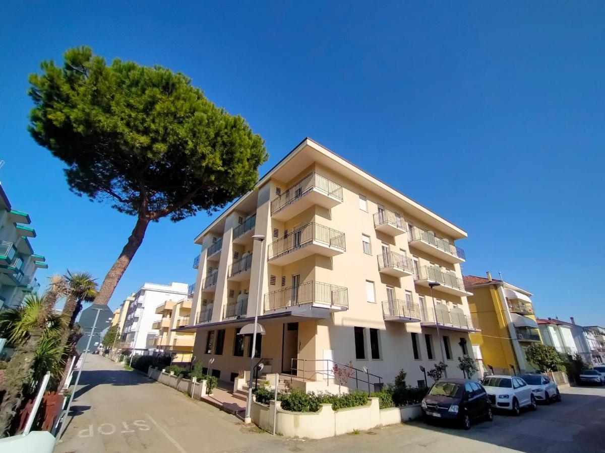 Ben Hur Torre Pedrera Rimini Exteriör bild